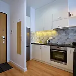 Przytulne Mieszkanie Na Pradze Przy Metro Stadion Narodowy Apartment *