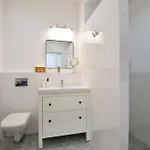 Przytulne Mieszkanie Na Pradze Przy Metro Stadion Narodowy Apartmán *